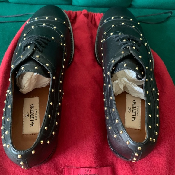 VALENTINO Never Worn Shoes - Picture 6 of 12